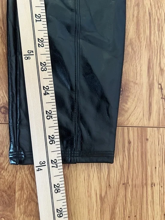 Spanx Faux Patent Leather Leggings Size M - Picture 12 of 13